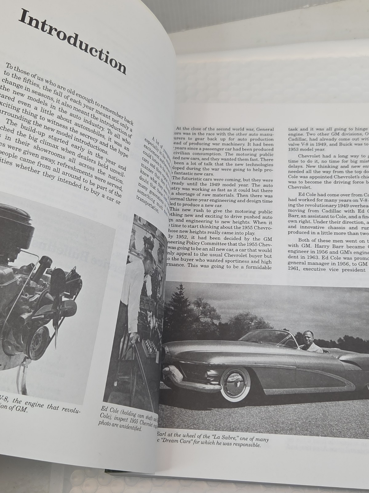 Motorbooks International Authentic Restoration Guides: Chevrolet 1955-1956…