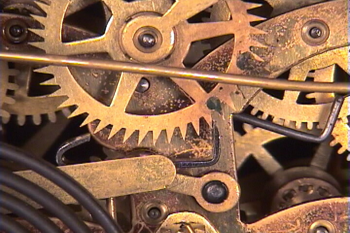 NEW! PROFESSIONAL Clock Repair detailed course 4 video DVDs. Manual included.