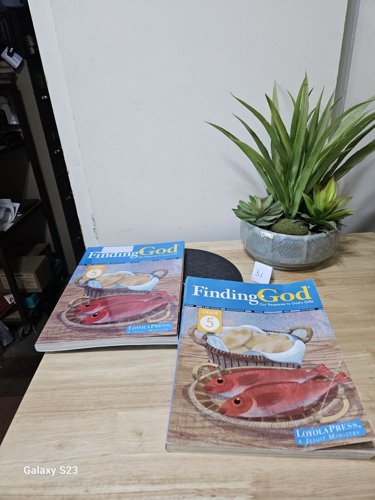 FINDING GOD – OUR RESONSE TO GOD’S GIFTS STUDENT BOOK SEVERAL PAGES MARKED
