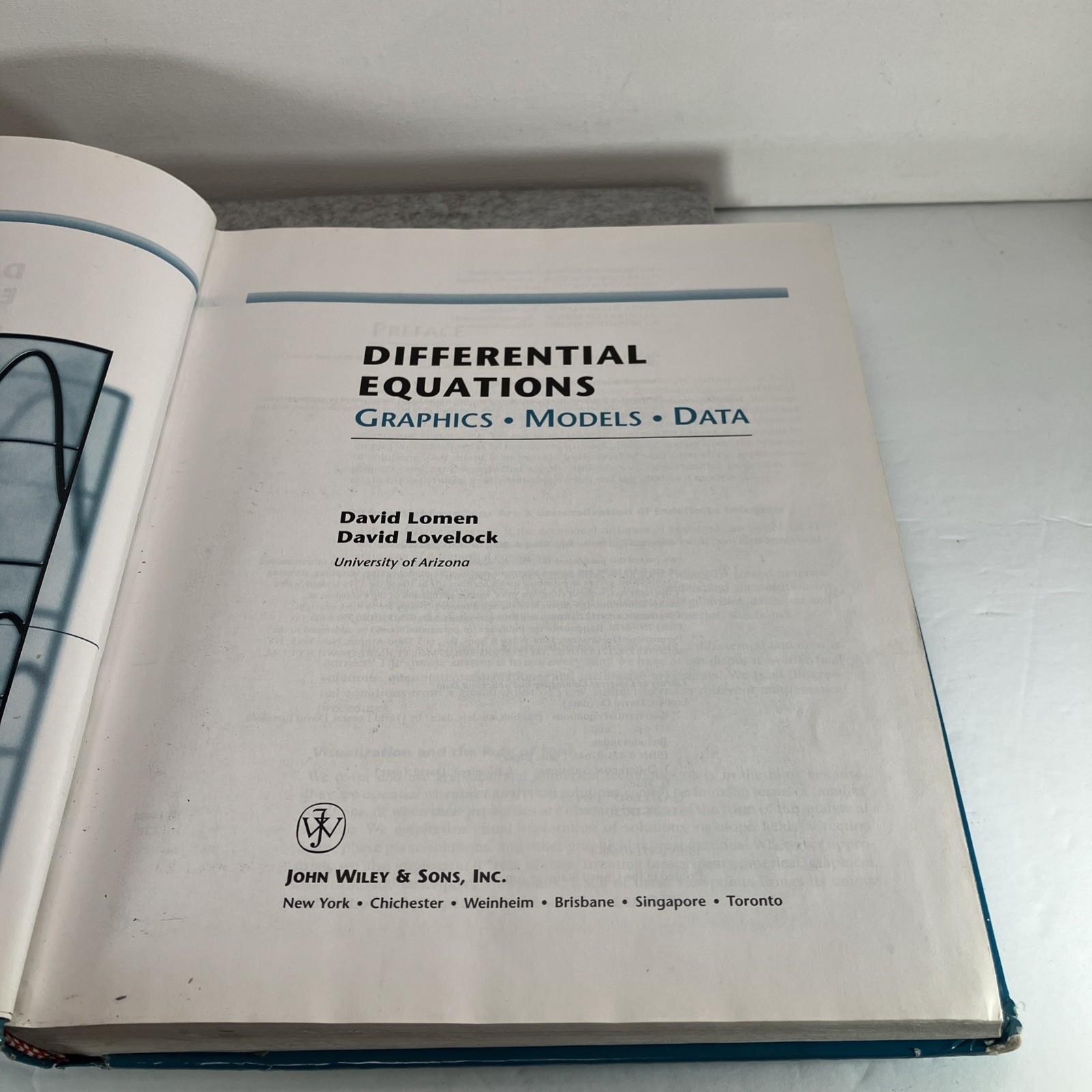 Differential Equations Graphics, Models, Data by Lomen & Lovelock 1999 Hardcover
