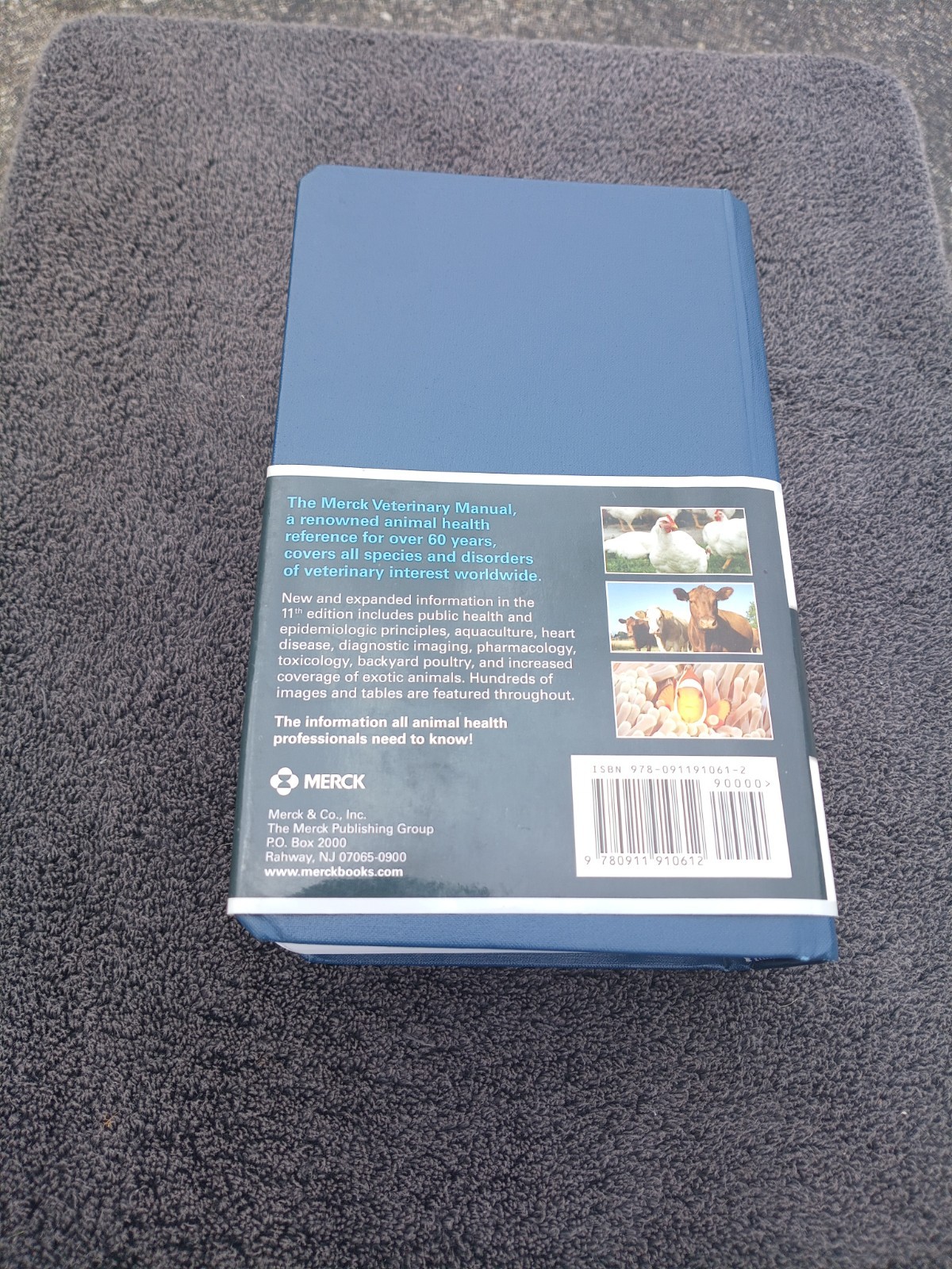 Merck Veterinary Manual 11th Edition HC Nice Cnd Great Resource! Fast Ship
