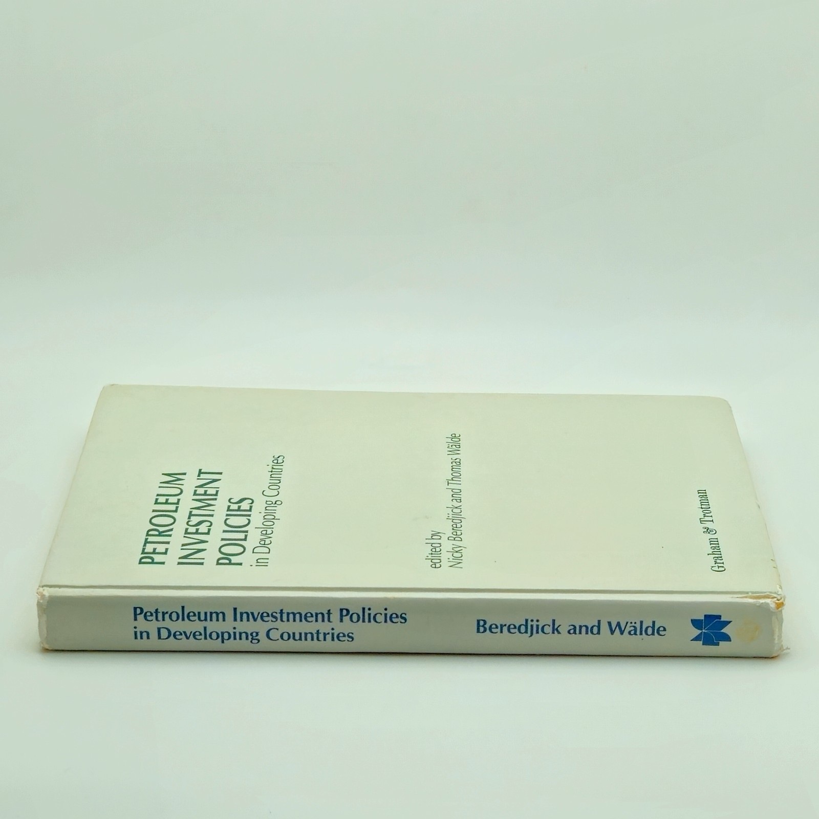 Petroleum Investment Policies in Developing Countries – 9789048182428