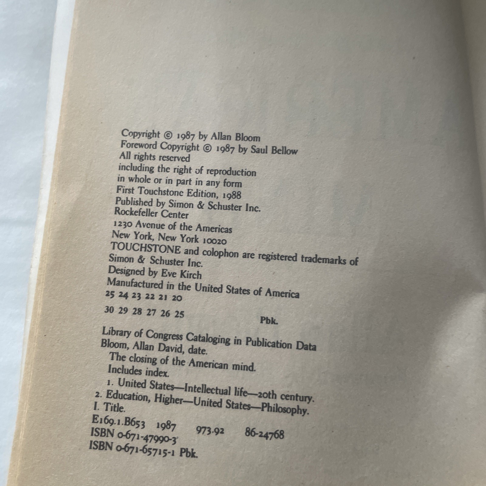 The Closing of The American Mind by Allan Bloom PB