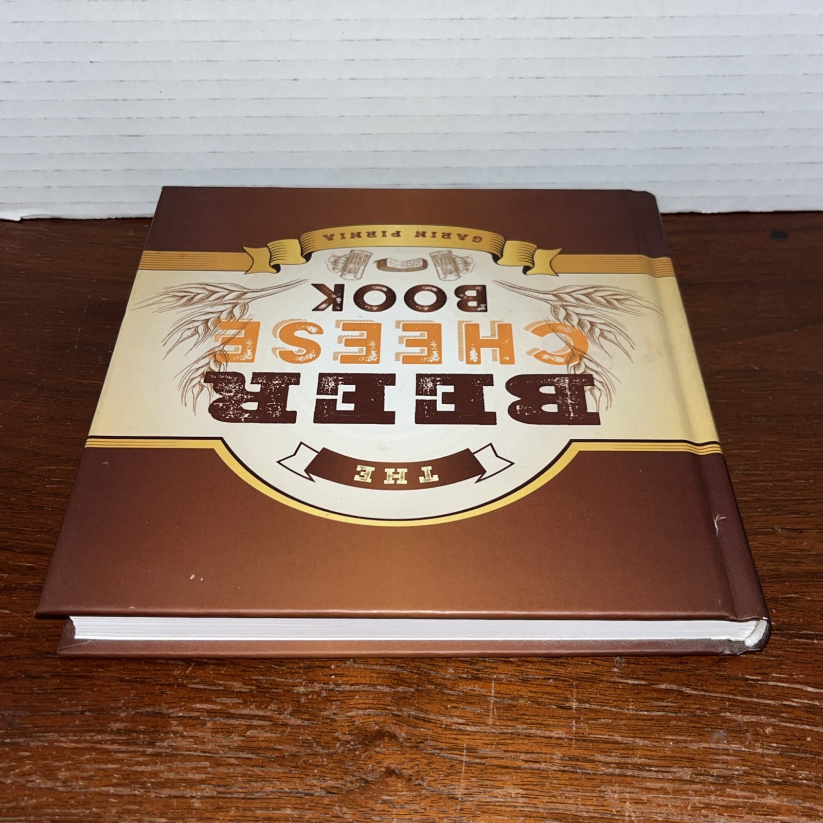 The Beer Cheese Book History and Recipes by Garin Pirnia 2017 HB Good Cover Ding