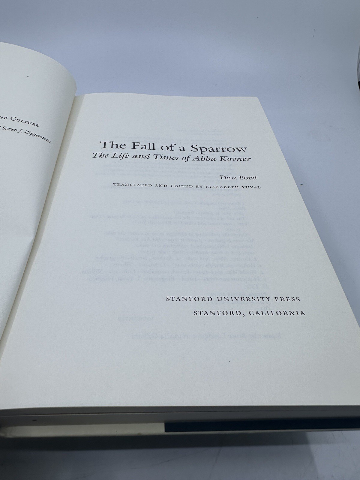 The Fall of a Sparrow: The Life and Times of Abba Kovner (Hardback or Cased Book