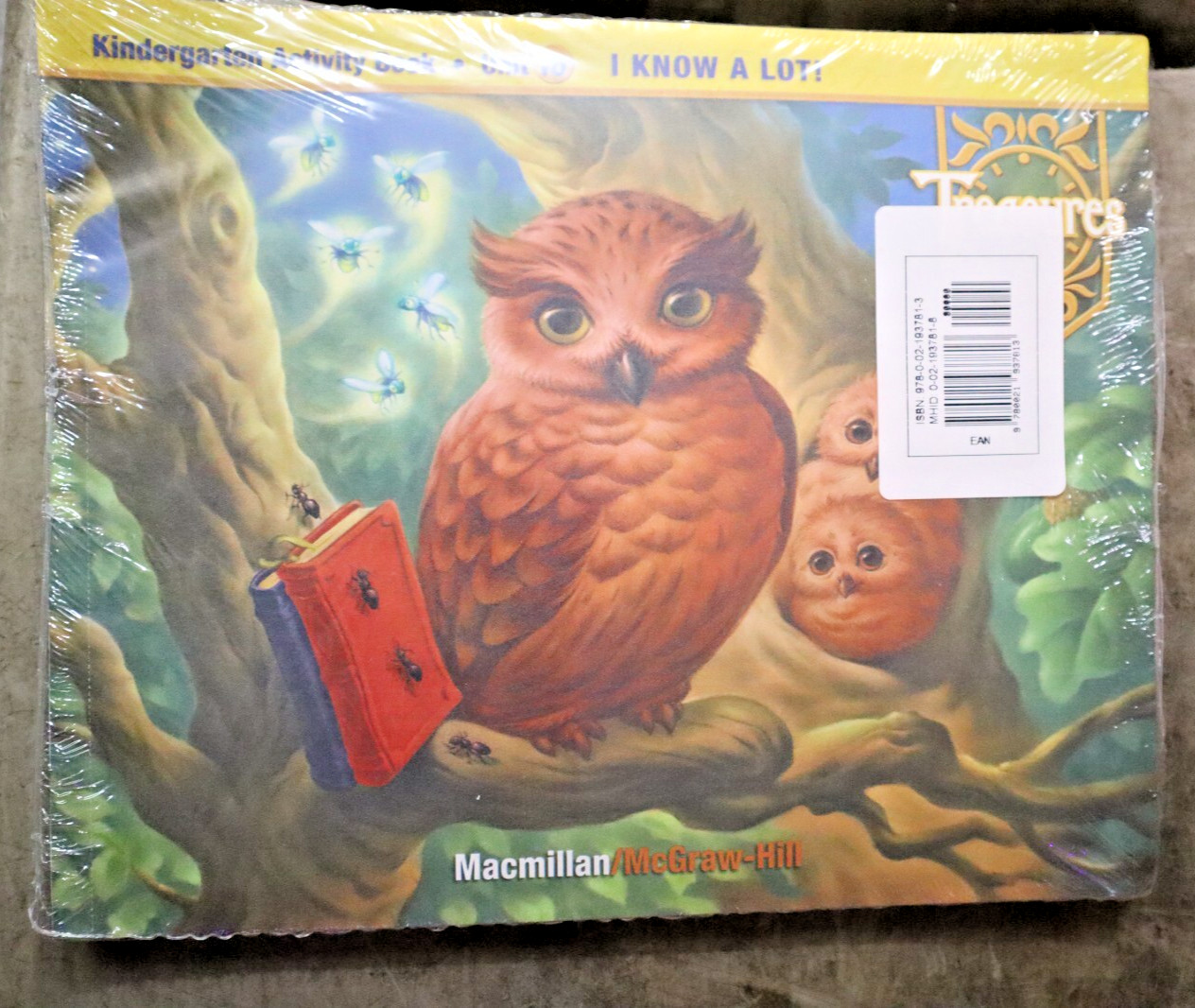 Treasures: Kindergarten Activity Books Units 1-10 + Start Smart ‘WE ARE SPECIAL’