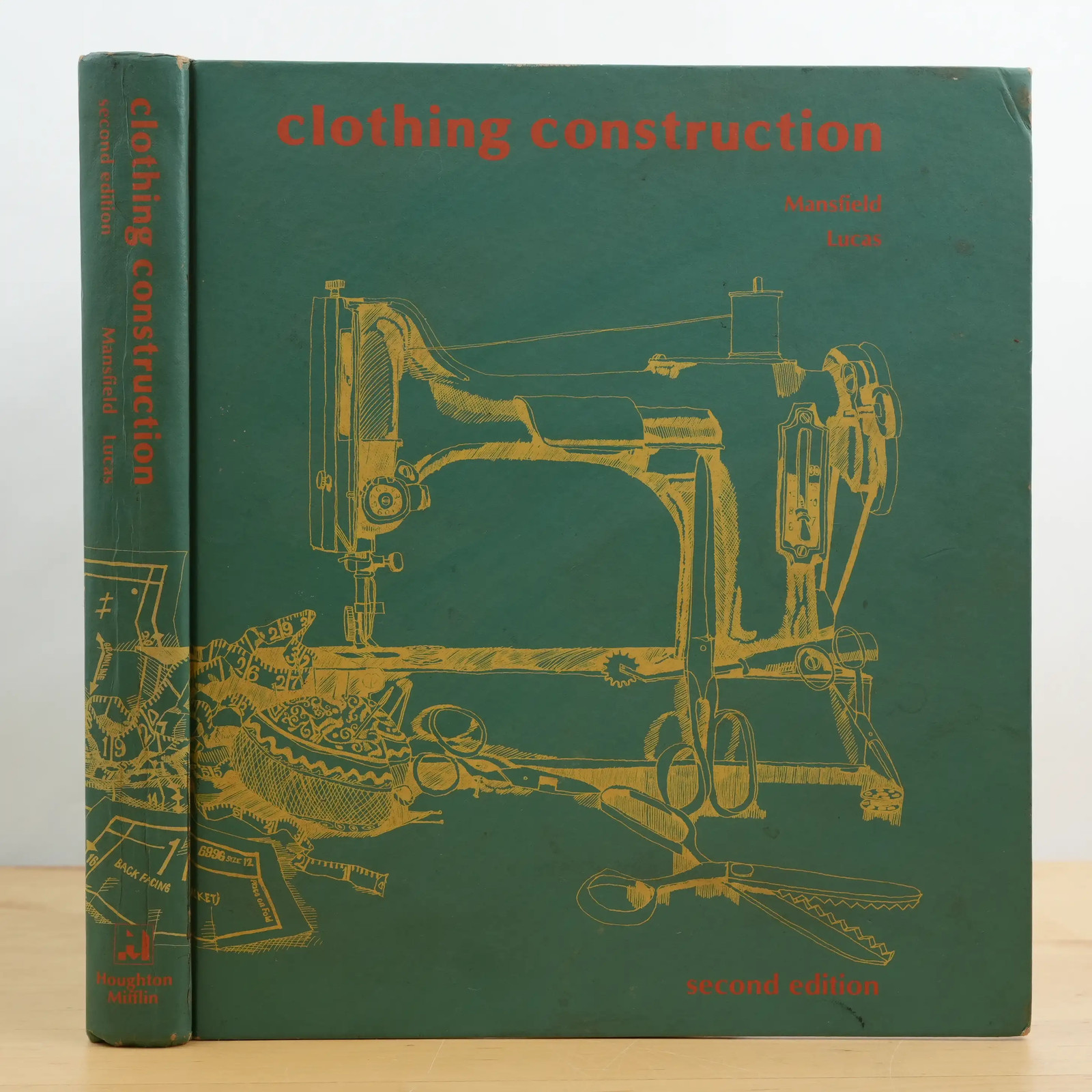 Clothing Construction by Evelyn A. Mansfield (Houghton Mifflin, 1974) HC