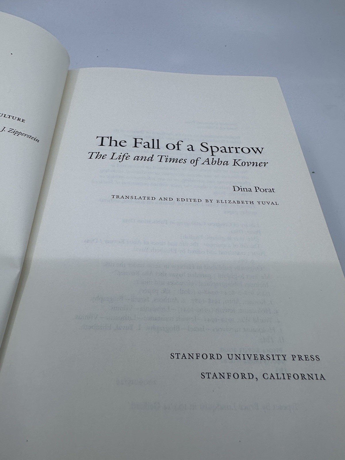 The Fall of a Sparrow: The Life and Times of Abba Kovner (Hardback or Cased Book