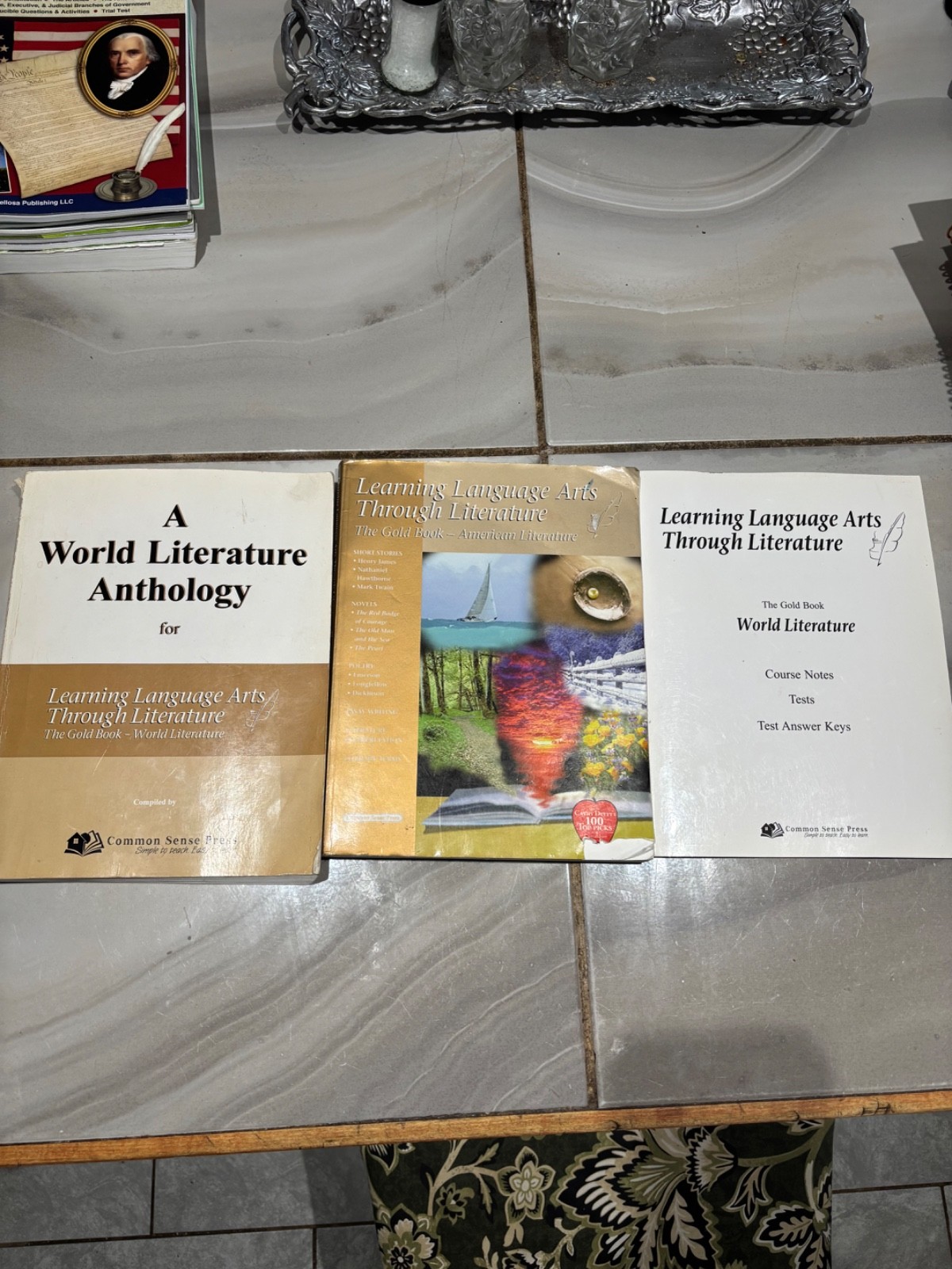 Common Sense Press: Learning language arts through literature gold w/ Anthology