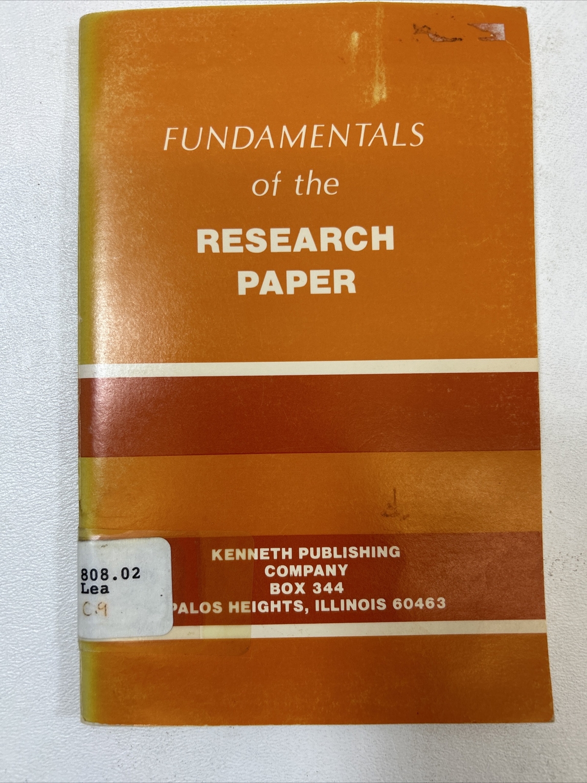 Fundamentals of the Research Paper – William Leahy (Pamphlet, 1983) Kenneth Pub.