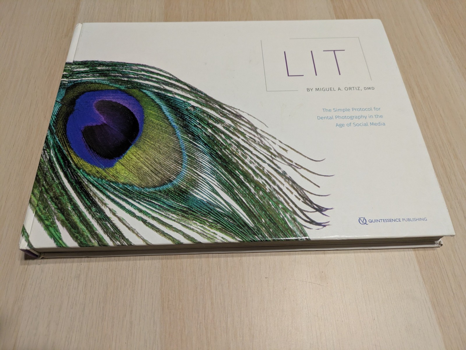 Lit: The Simple Protocol for Dental Photography in the Age of Social Media