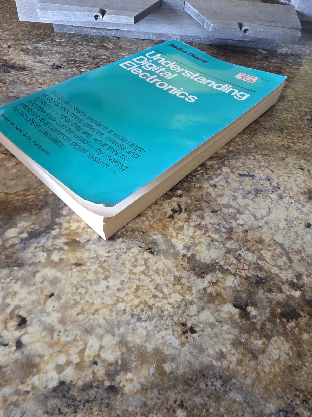 Understanding Digital Electronics by Gene McWhorter -Radio Shack 1987