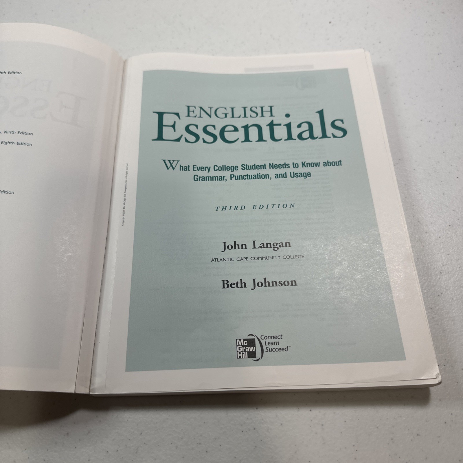 ENGLISH ESSENTIALS (LANGAN) By John Langan Complete And Clean