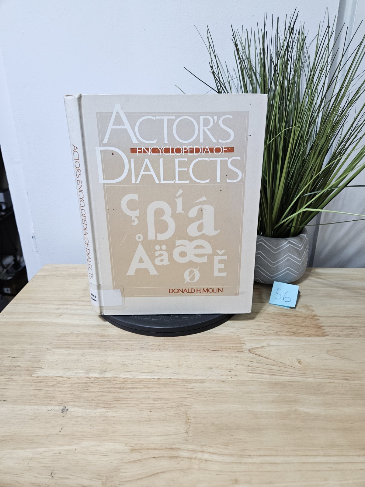 Actor’s Encyclopedia of Dialects by Donald H. Molin 1984 Hardcover