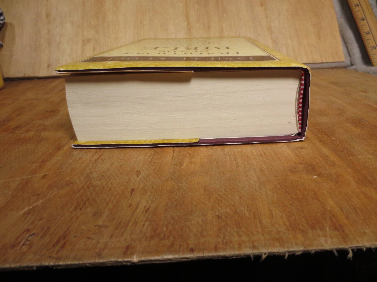 Traditions of the Bible : A Guide to the Bible As It Was at the Start 1998