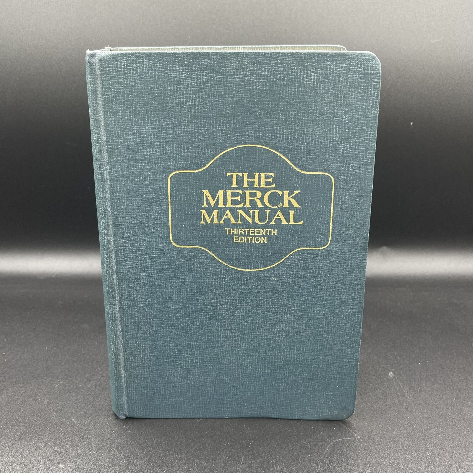 The Merck Manual of Diagnosis and Therapy: 13th Edition by Robert Berkow – 1977