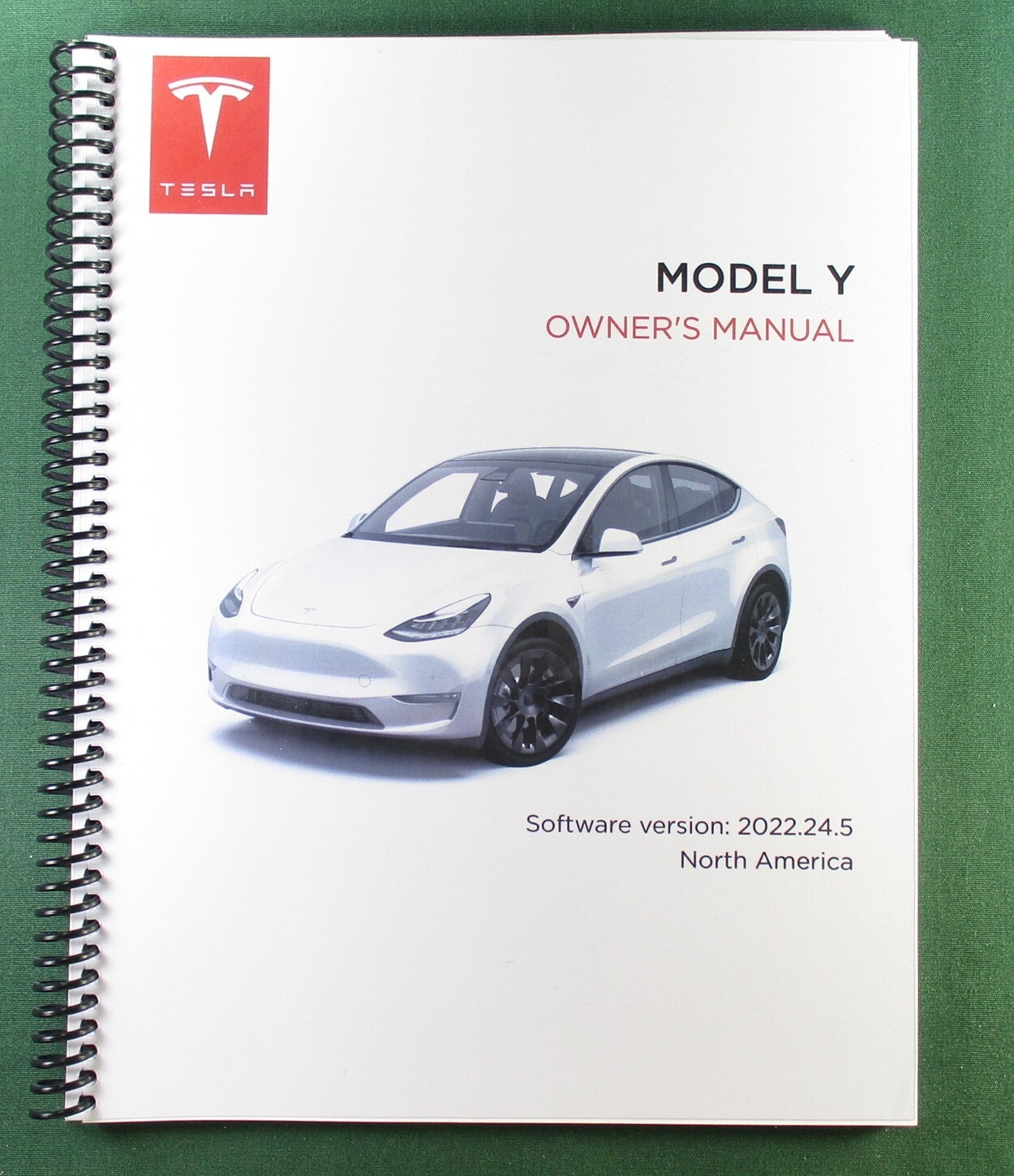 Tesla Model Y Owner’s Manual: V 2022.24.5 – Full Color – 277 Pages