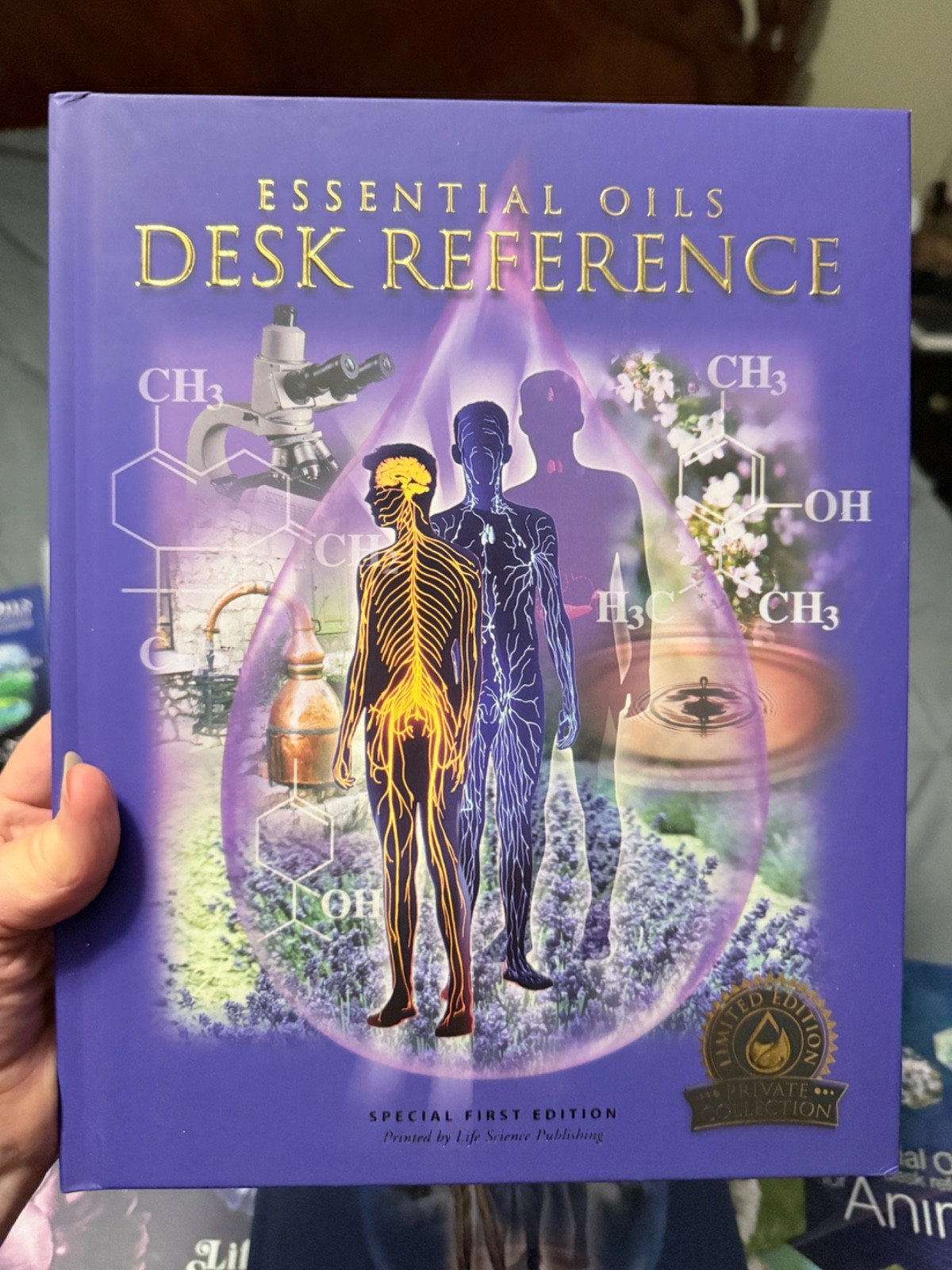 Essential Oils Desk Reference 1st Edition Private Collection by Life Science…