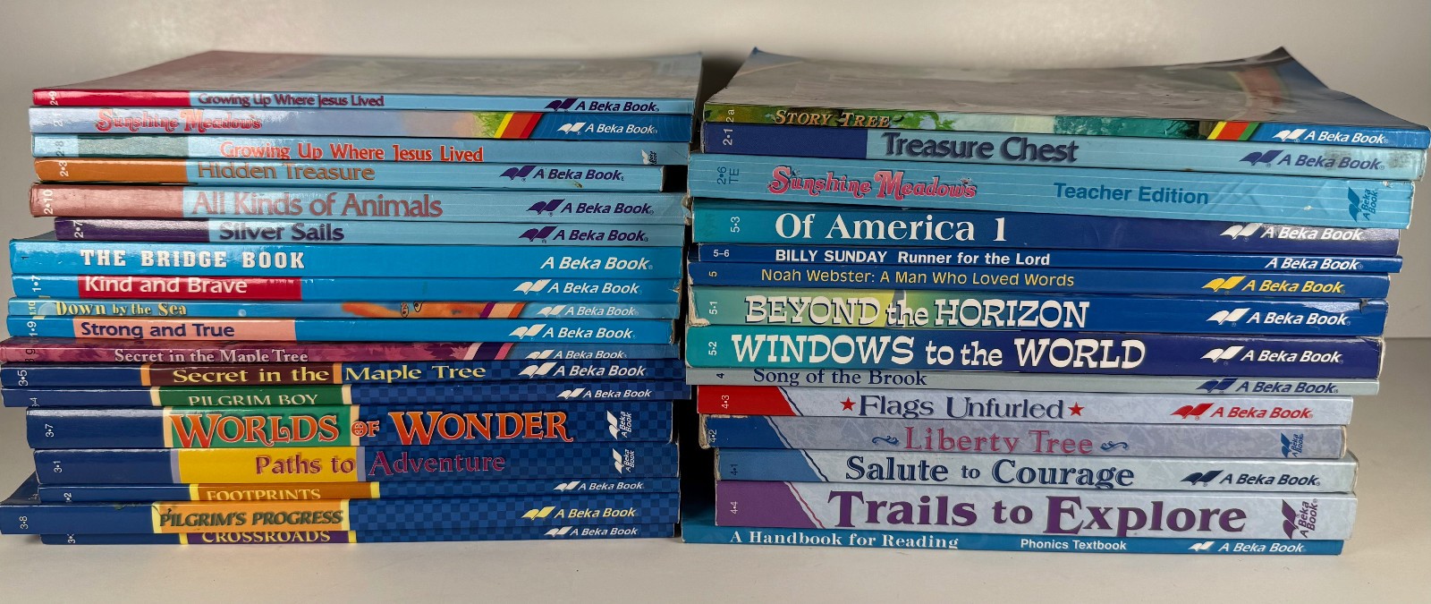 Lot of 33 A Beka Book 1st-5th grade Reading Program Homeschool readers Pensacola