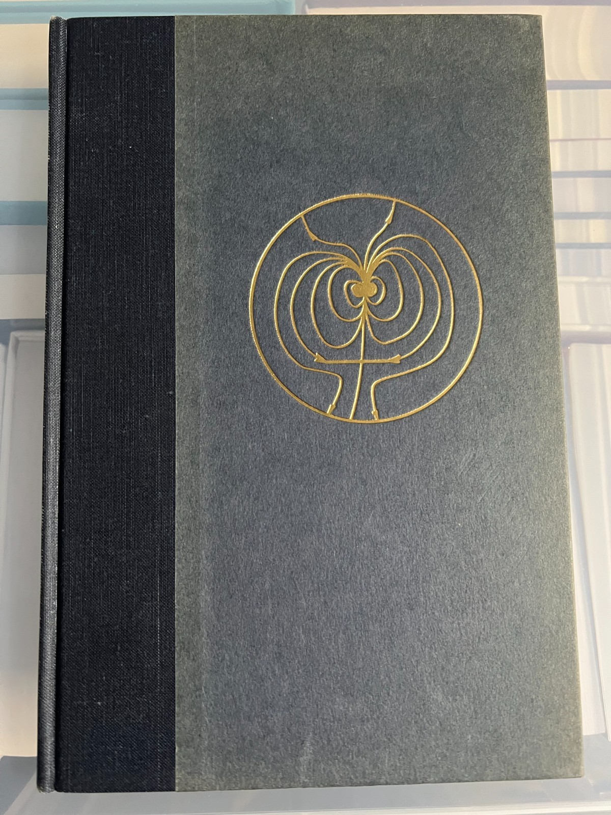 TOPOLOGY FROM THE DIFFERENTIABLE VIEWPOINT – JOHN W MILNOR – 1965 HARDBACK RARE