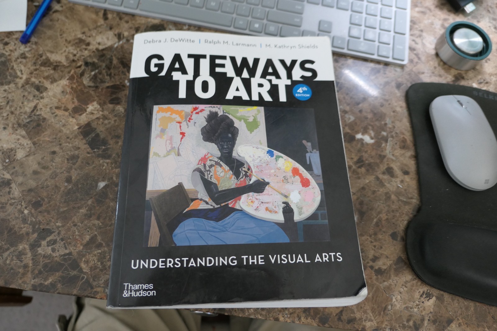 Gateways to Art: Understanding the Visual Arts 4th Ed. w/ UNUSED CODE
