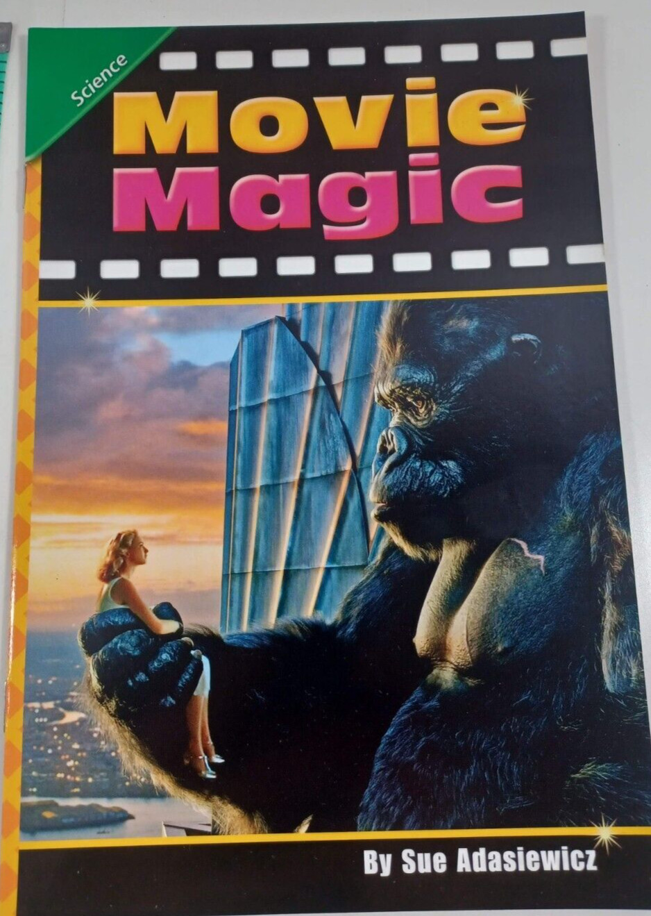 movie magic by sue adasiewicz scott foresman 5.3.5Paperback (97-21)