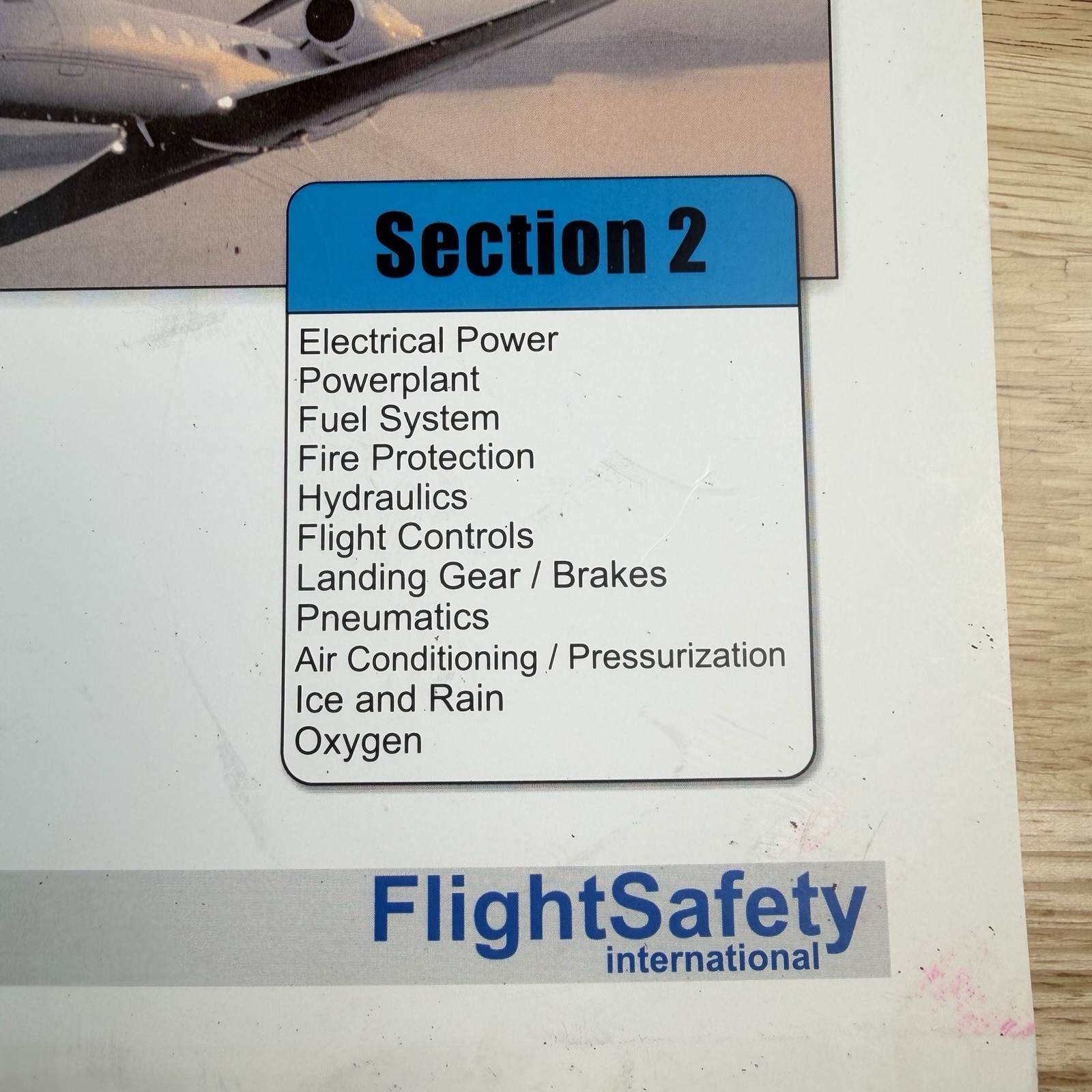 GIV FlightSafety Familiarization Pilot Training Guide