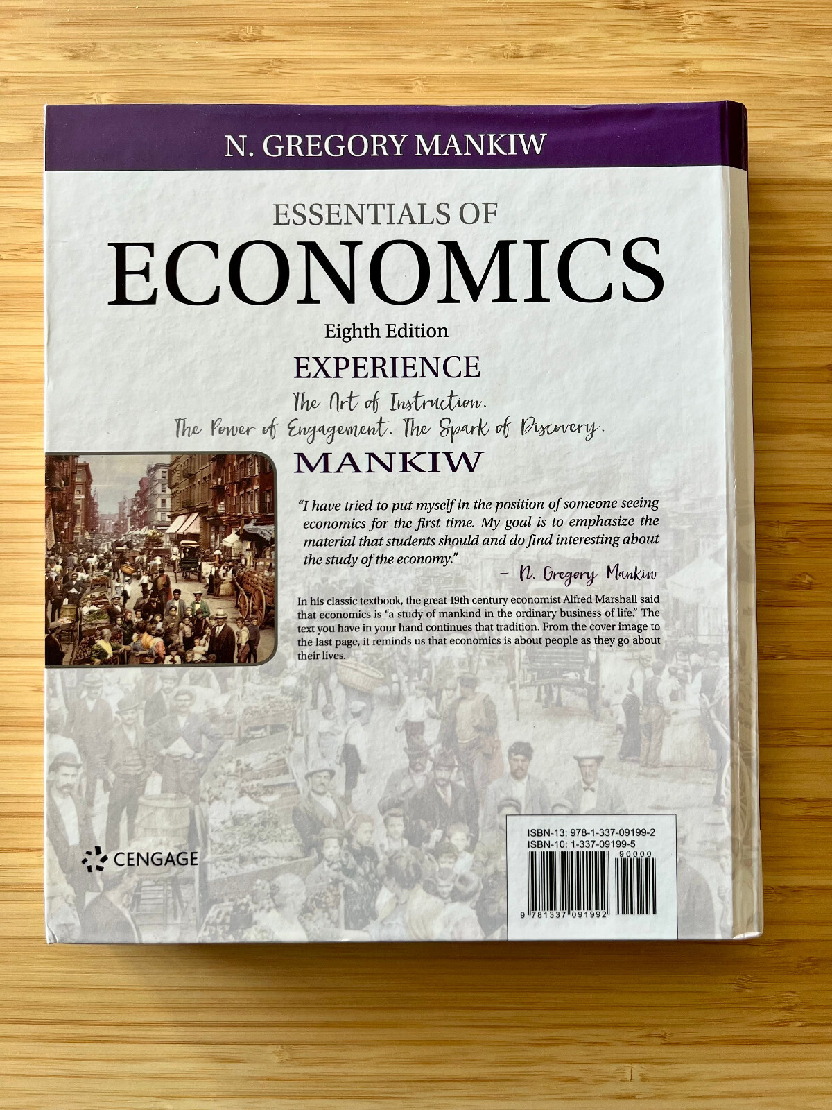 Essentials of Economics – Hardcover, by Mankiw N. Gregory – Very Good
