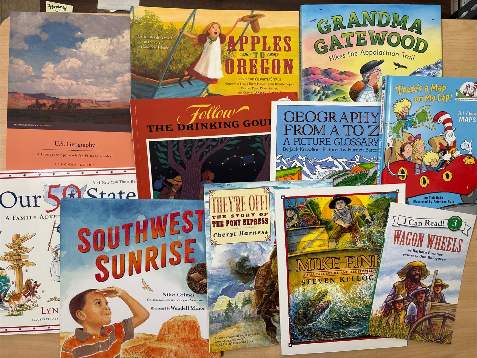 US Geography Beautiful Feet Curriculum Teacher Guide + 10 Readers Book Lot Set