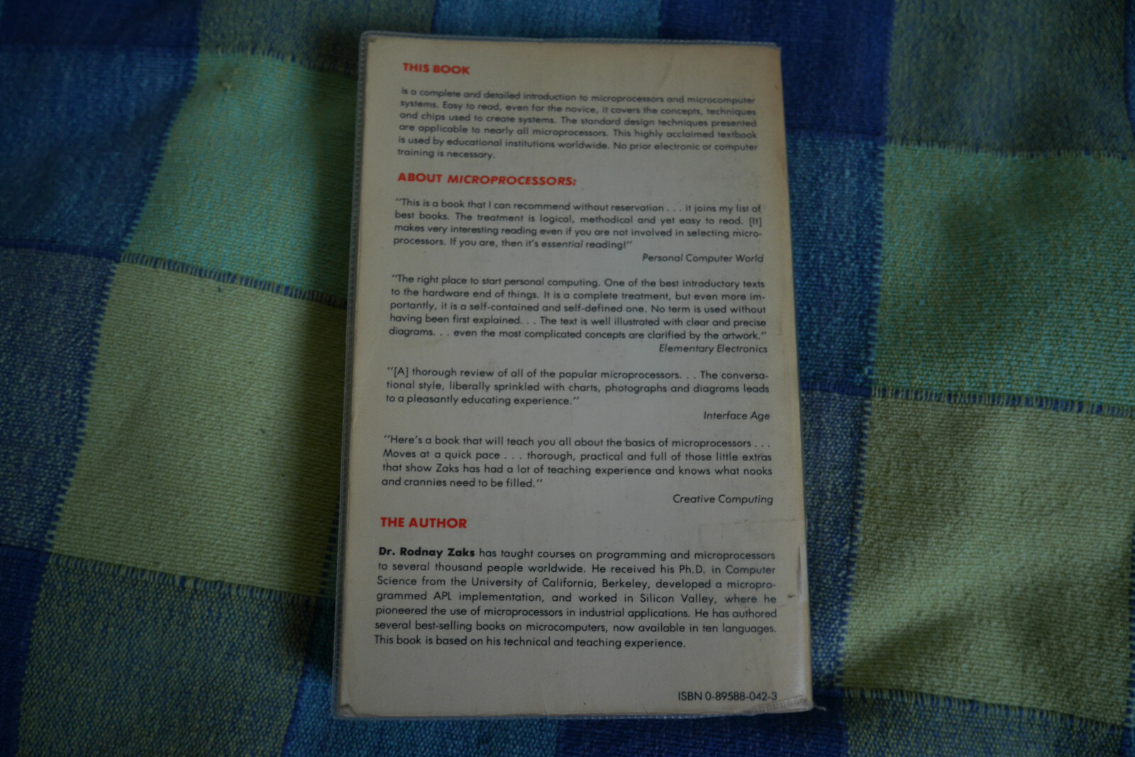 Microprocessors : From Chips to Systems by Rodnay Zaks – Paperback book