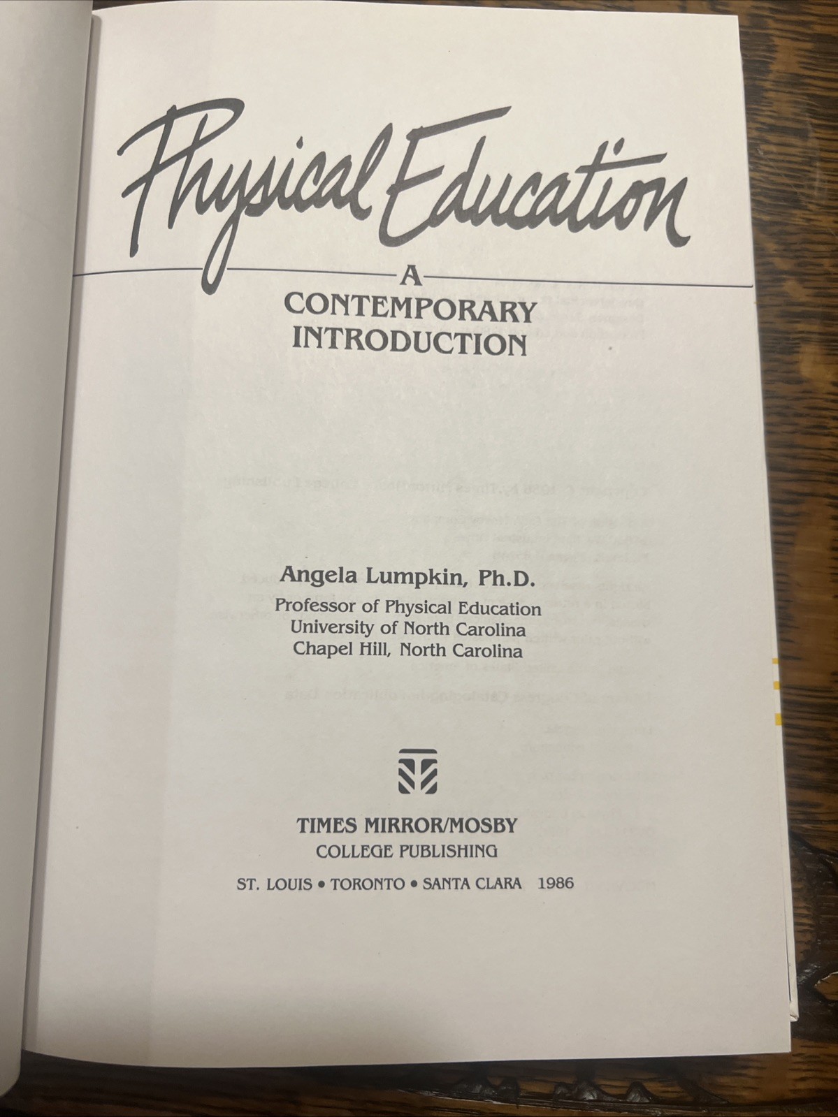 Physical Education A Contemporary Introduction By Lumpkin 1986 Vintage Book