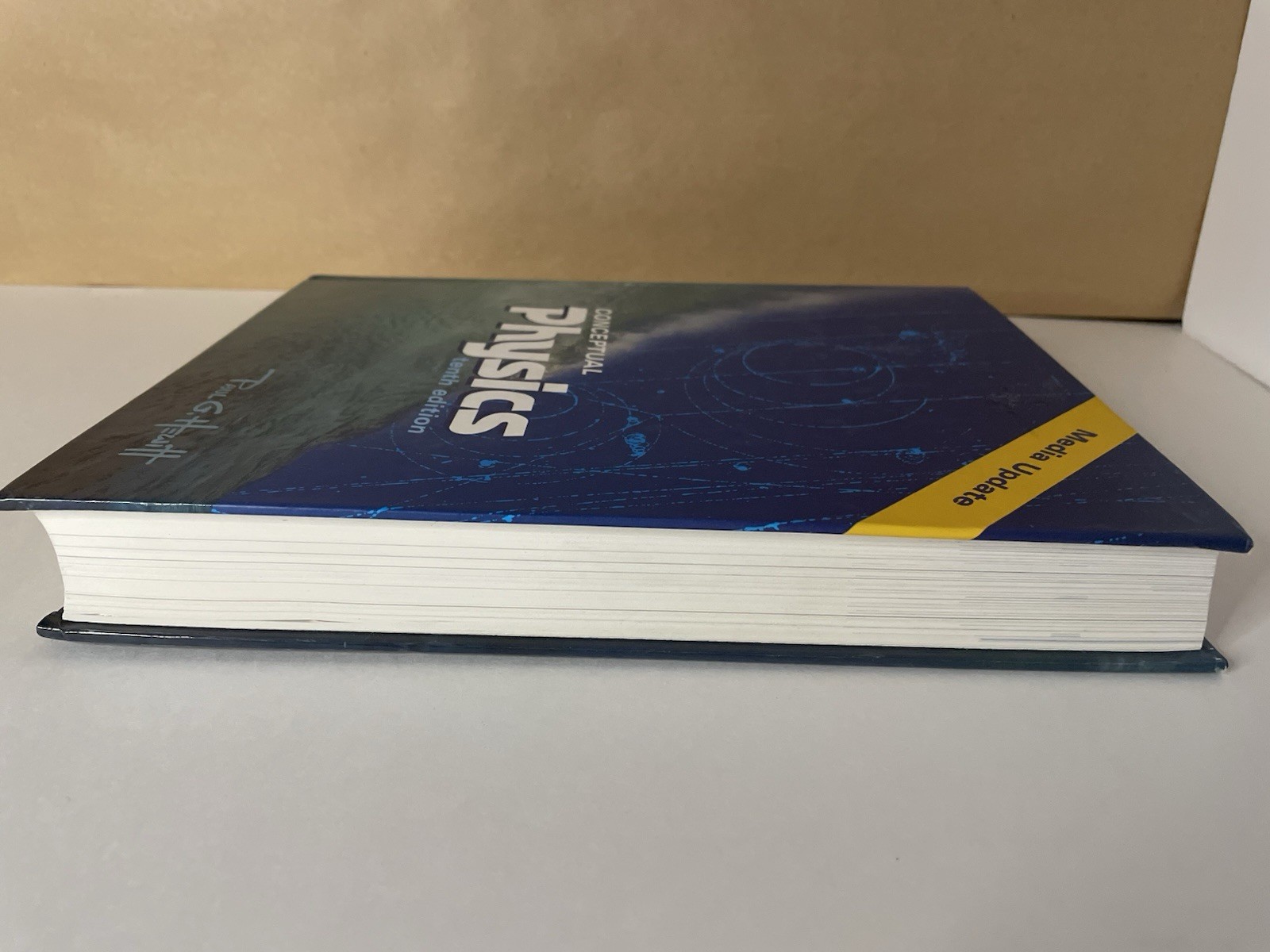 Conceptual Physics Textbook by Paul G. Hewitt (2009, 10th Edition) USED