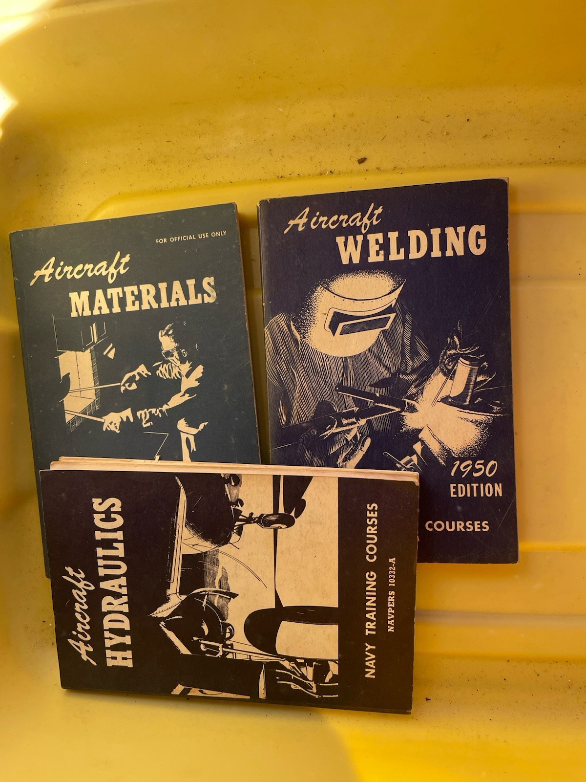 Aircraft Navy Training Courses Hydraulics, Welding, Materials Lot Of 3 Books