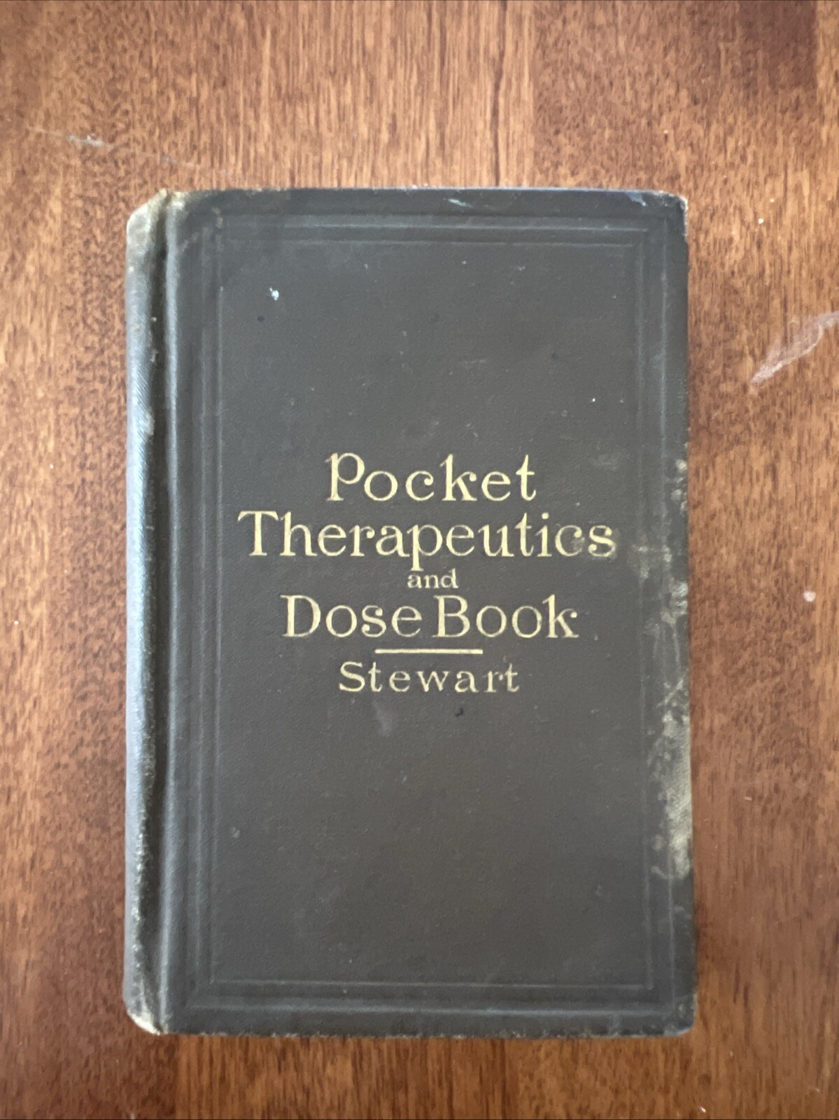 Vintage Pocket Therapeutics and Dose Book W.B.Sauders