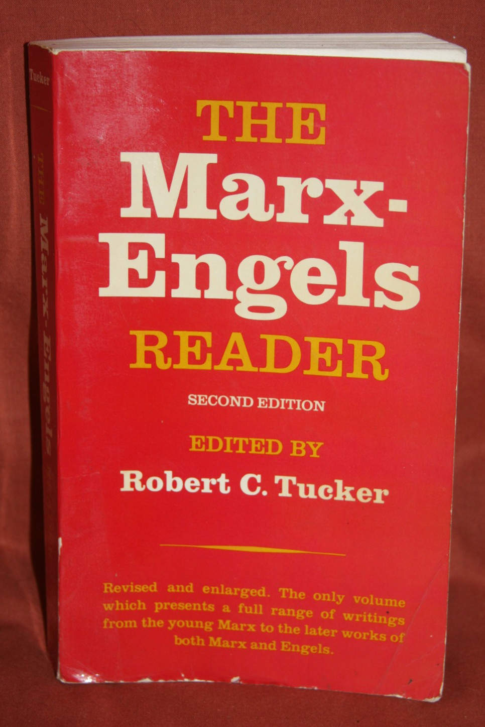 Marx–Engels Reader, Robert C. Tucker PB 2nd edition (s30)