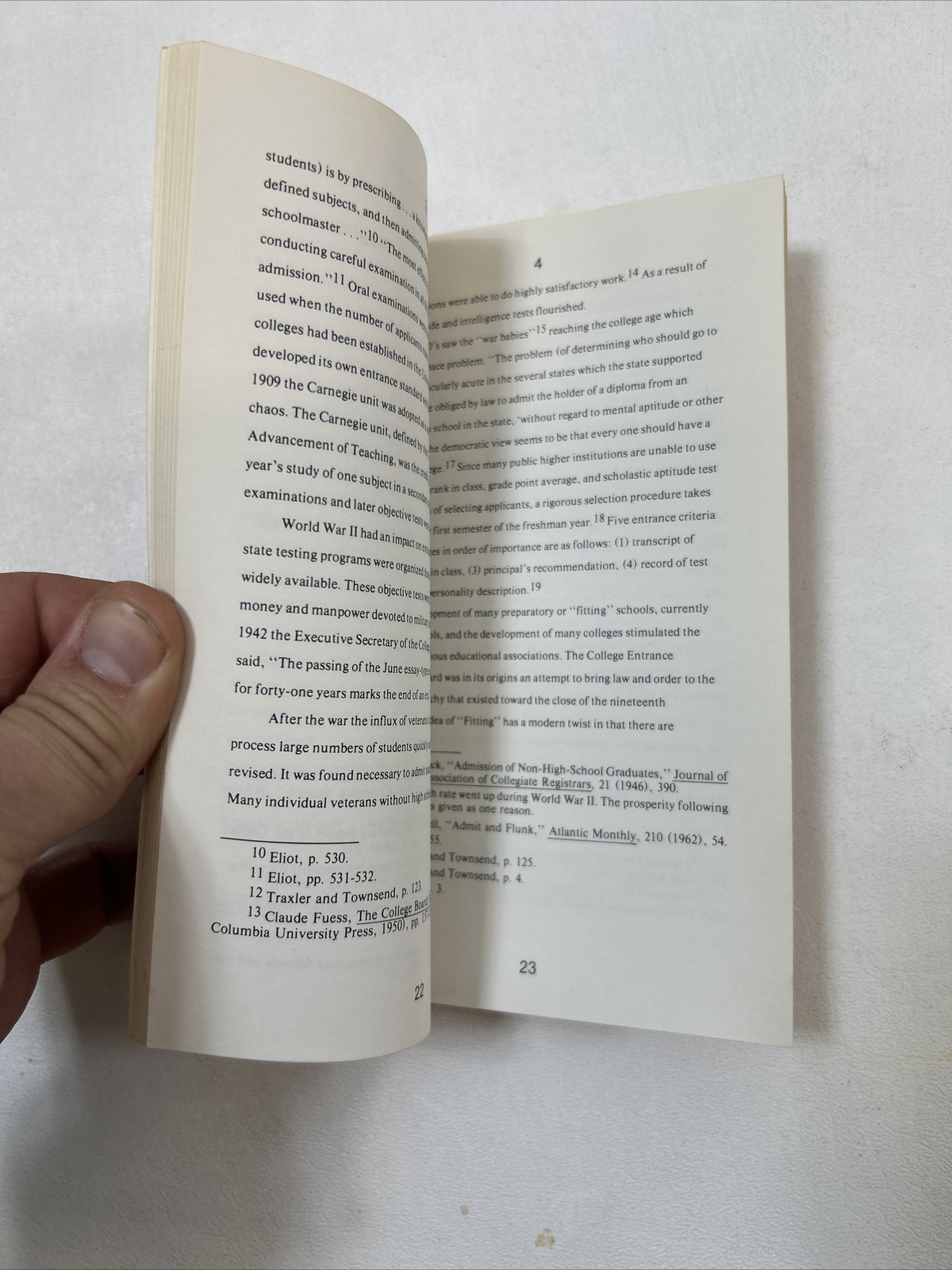 Fundamentals of the Research Paper – William Leahy (Pamphlet, 1983) Kenneth Pub.